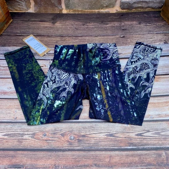 ✨VINTAGE NIYAMA SOL HOMEGROWN BEACHCOMBER 7/8 LEGGING NWT XS - Picture 4 of 10